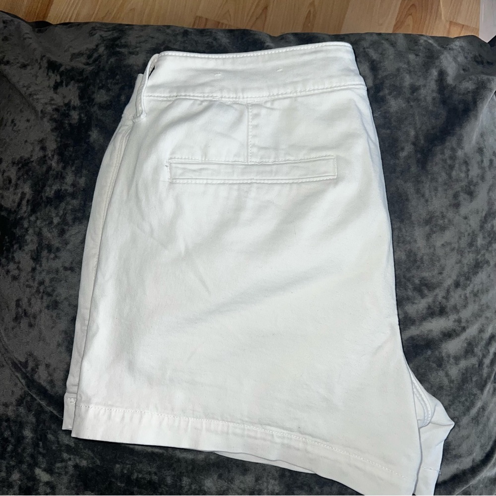 American Eagle size 10 $9 White Jean Shorts washed never worn